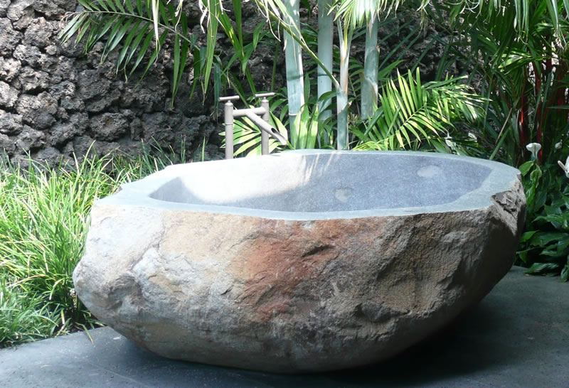 Natural Stone Rock Bath